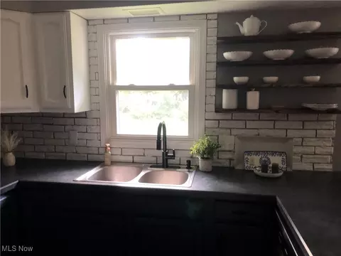 Kitchen - 243 Waggaman Cir, Boardman, OH 44512 photo 1 of 4