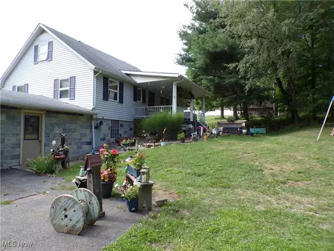 347 Ritchie Ave, Weirton, WV 26062 photo 8