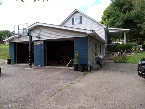 347 Ritchie Ave, Weirton, WV 26062 photo 13