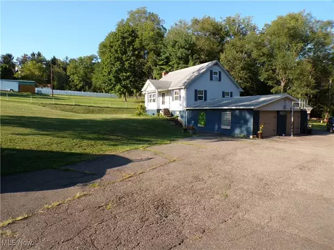 347 Ritchie Ave, Weirton, WV 26062 photo 3