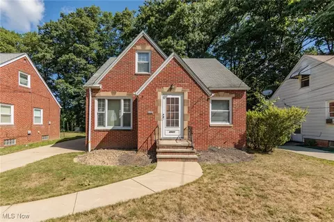 4521 Emerson Rd, South Euclid, OH 44121