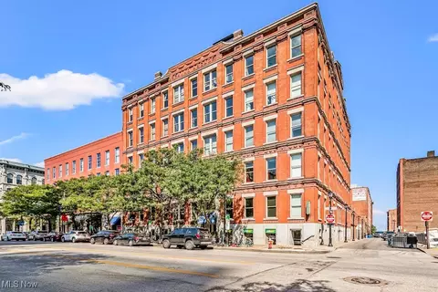 408 W Saint Clair Ave #604, Cleveland, OH 44113