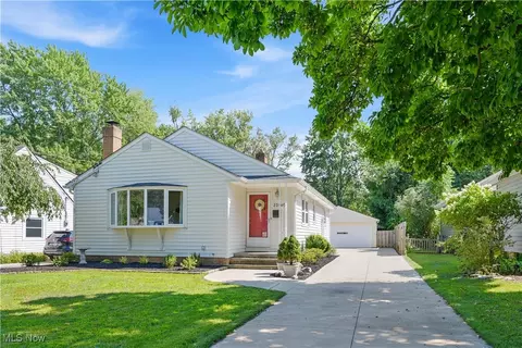 23905 Smith Ave, Westlake, OH 44145