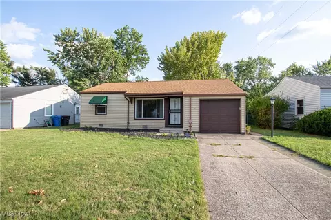 14501 Ledgewood Ave, Cleveland, OH 44111