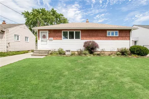 15942 Paulding Blvd, Brook Park, OH 44142