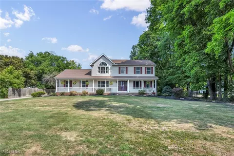 8841 Lake Shore Blvd, Mentor, OH 44060