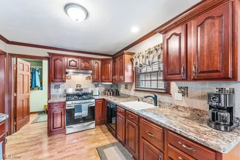 197 Mathews Rd #A, Boardman, OH 44512 photo 11
