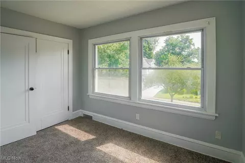 810 Thayer St, Akron, OH 44310 photo 25