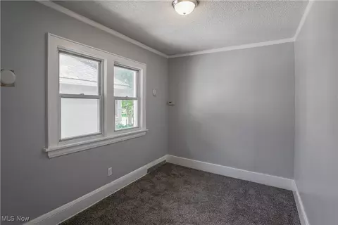 810 Thayer St, Akron, OH 44310 photo 34