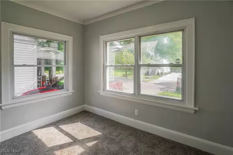 810 Thayer St, Akron, OH 44310 photo 16