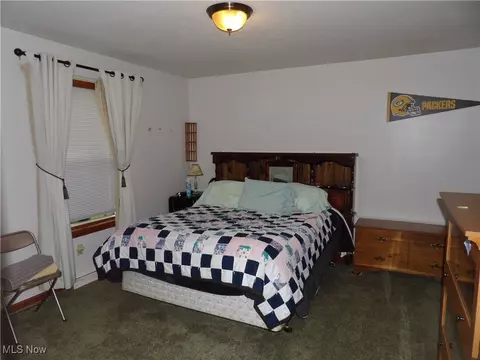 Bedroom - 9941 Belden Dr, Windham, OH 44288 photo 2 of 4