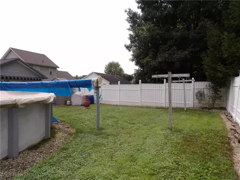 Exterior - 9941 Belden Dr, Windham, OH 44288 photo 5 of 7