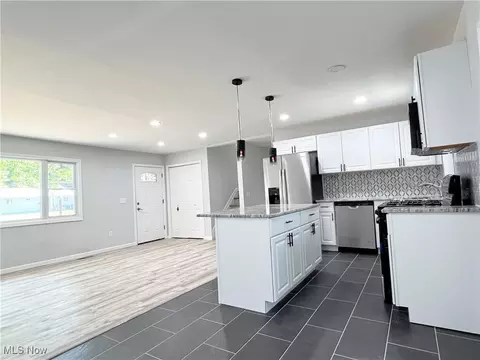 Kitchen - 1939 E 42nd St, Lorain, OH 44055 photo 10 of 10