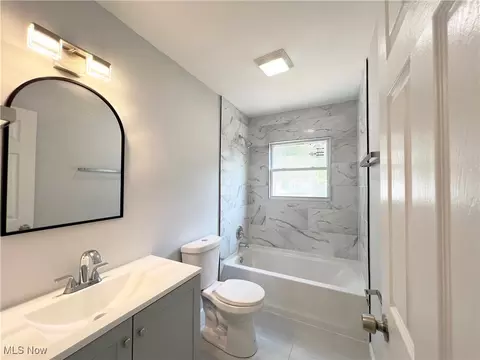 Bath - 1939 E 42nd St, Lorain, OH 44055 photo 1 of 5