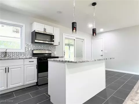 Kitchen - 1939 E 42nd St, Lorain, OH 44055 photo 9 of 10