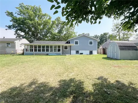 Exterior - 1939 E 42nd St, Lorain, OH 44055 photo 5 of 6