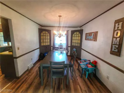 Dining - 270 Crestview Dr, Elyria, OH 44035 photo 1 of 1