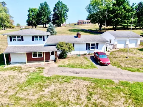 100 County Road 1, Rayland, OH 43943