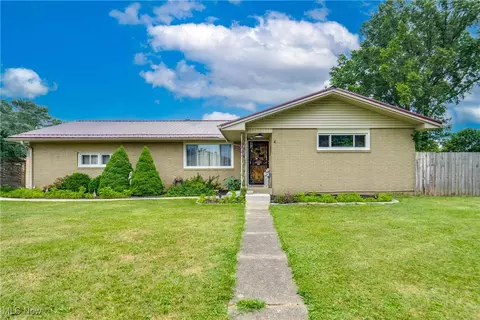 3424 Daleford Ave NE, Canton, OH 44705