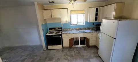 Other - 2163 E 41st St, Lorain, OH 44055 photo 2 of 3
