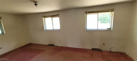 Bedroom - 2163 E 41st St, Lorain, OH 44055 photo 1 of 3