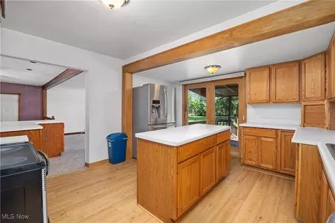 1132 Riverside Dr, Elyria, OH 44035 photo 10