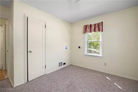 1132 Riverside Dr, Elyria, OH 44035 photo 15