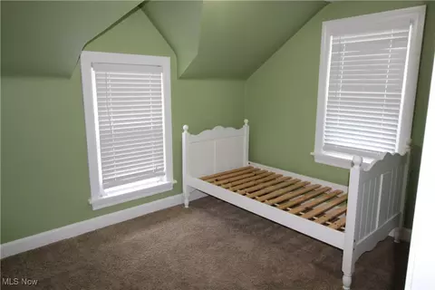 Bedroom - 124 Argyle Ave, Boardman, OH 44512 photo 4 of 8