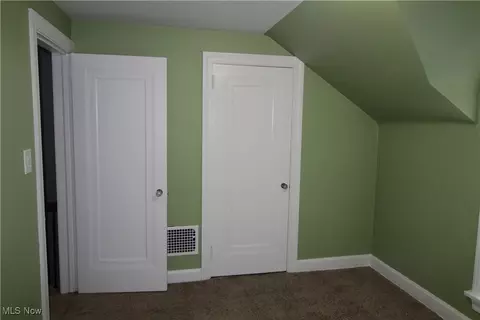 Bedroom - 124 Argyle Ave, Boardman, OH 44512 photo 6 of 8