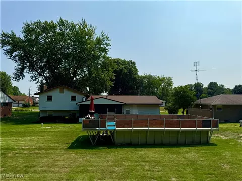 6345 Melody Rd NE, Canton, OH 44721 photo 3