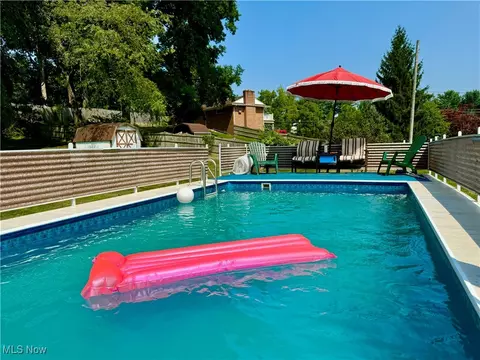 6345 Melody Rd NE, Canton, OH 44721 photo 6
