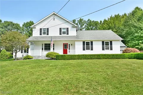 830 Center St W, Warren, OH 44481