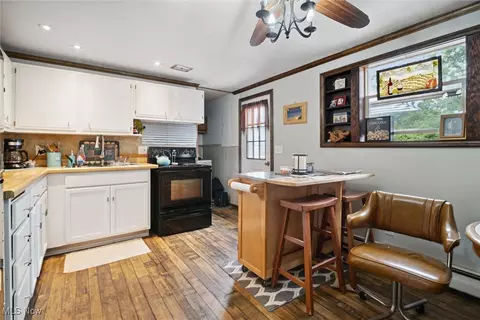 Kitchen - 745 Delaware Ave, Elyria, OH 44035 photo 1 of 3
