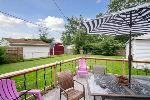 Exterior - 745 Delaware Ave, Elyria, OH 44035 photo 4 of 4
