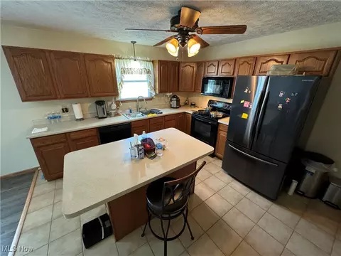 203 Mcghee Dr, Barnesville, OH 43713 photo 8