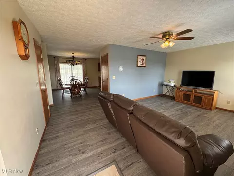 203 Mcghee Dr, Barnesville, OH 43713 photo 14