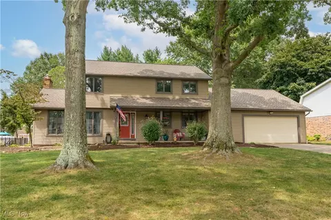 8019 Fayette Ave NW, Massillon, OH 44646