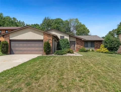 13388 Olde Orchard Rd, Strongsville, OH 44136