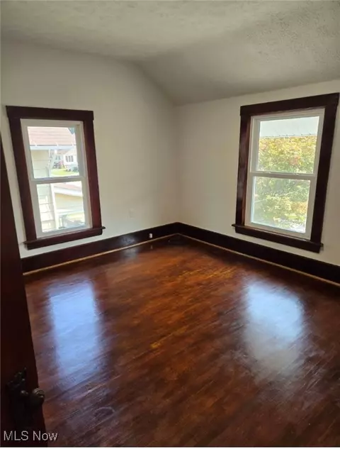 Bedroom - 5123 Reed Ave, Ashtabula, OH 44004 photo 1 of 2
