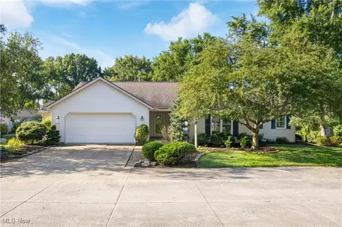 4768 Ogden Dr, Wooster, OH 44691