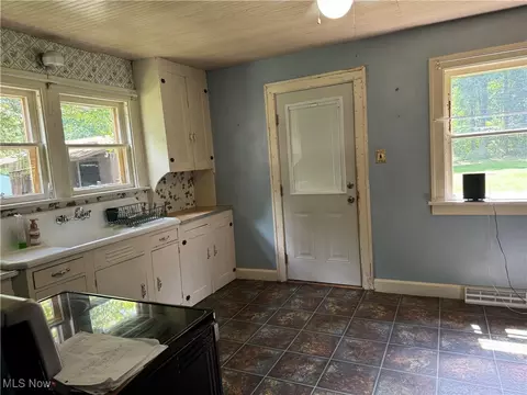 4034 N Bend Rd, Ashtabula, OH 44004 photo 5