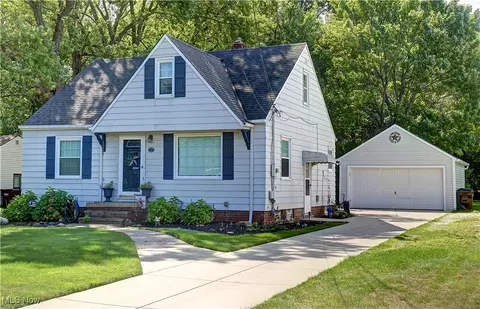 23593 Hilliard Blvd, Westlake, OH 44145