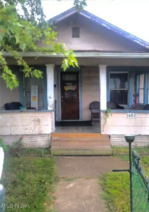 1602 Globe St, East Liverpool, OH 43920