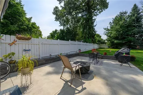 3600 Lotus Pl SW, Canton, OH 44710 photo 22