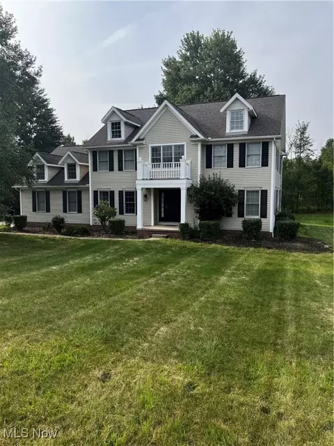 325 W Streetsboro St, Hudson, OH 44236