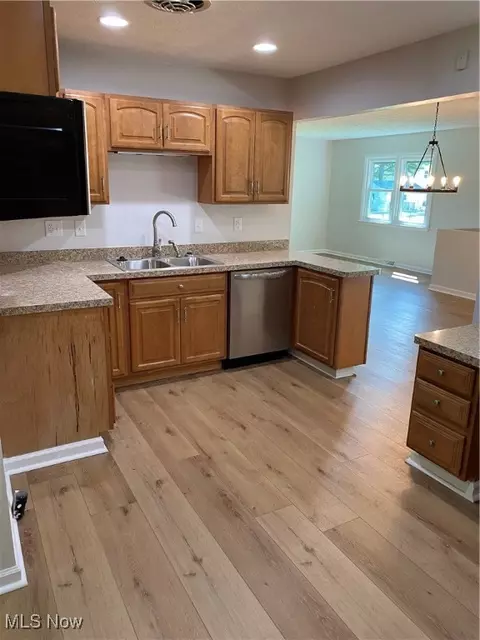 Kitchen - 2016 W 15th St, Ashtabula, OH 44004 photo 1 of 2