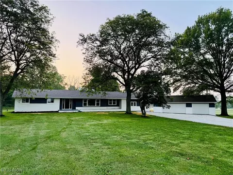 1561 St Rt 511, Ashland, OH 44805