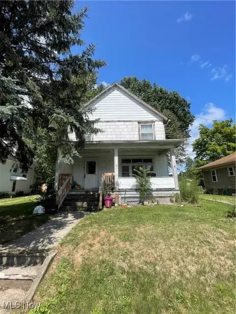 476 W Maryland Ave, Sebring, OH 44672