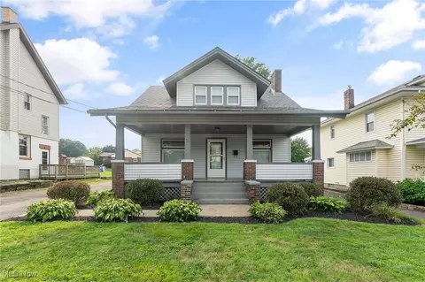 46 5th Ave, Hubbard, OH 44425