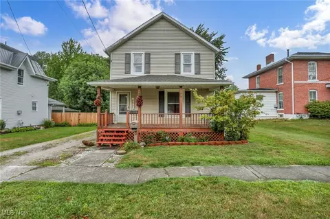 145 High St, New London, OH 44851